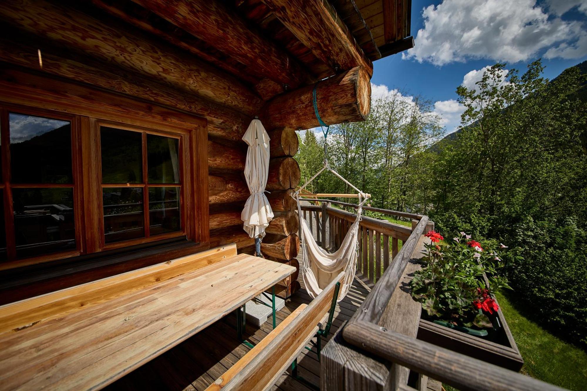 Drei Hittn Saalbach Apartment Exterior photo